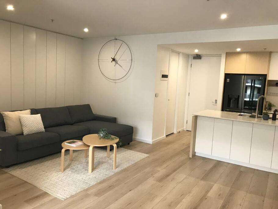 In The Heart Of Port Melbourne Apartment Екстериор снимка