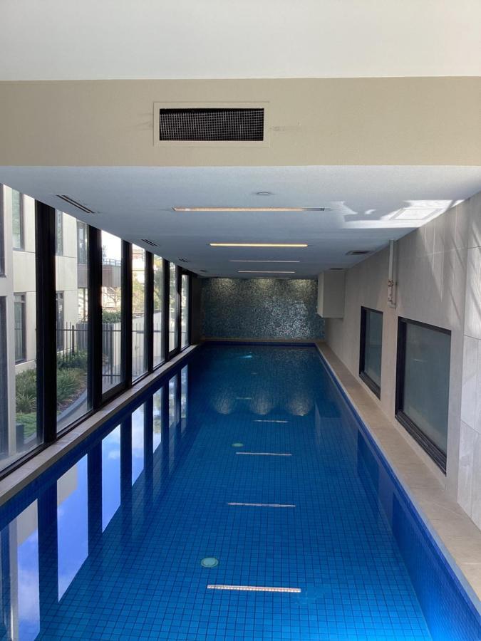 In The Heart Of Port Melbourne Apartment Екстериор снимка